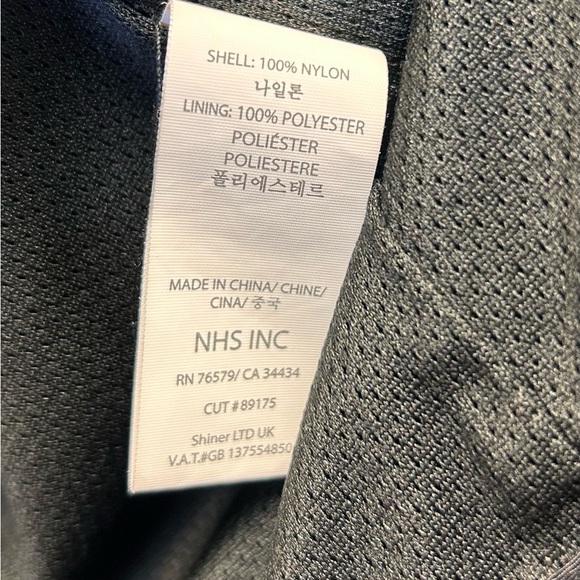 Santa Cruz Skateboards Black Windbreaker - Picture 4 of 9